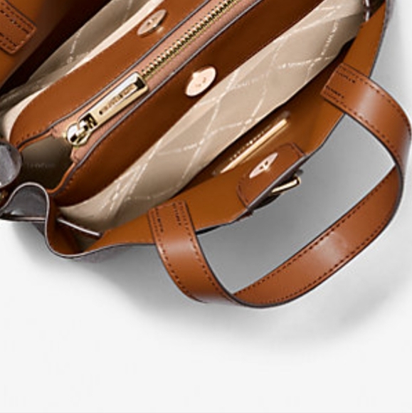 Michael Kors satchel. - Picture 8 of 13